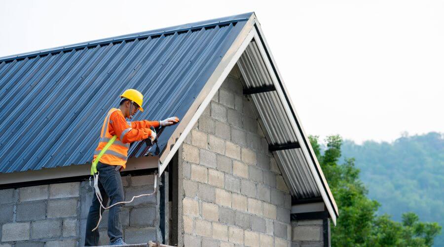 Professional Flat Roofing Installation in Cuero, TX